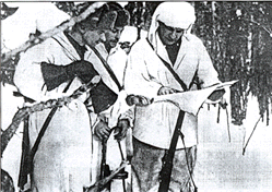 Январь. 1940 год. Финская разведгруппа на боевом задании.